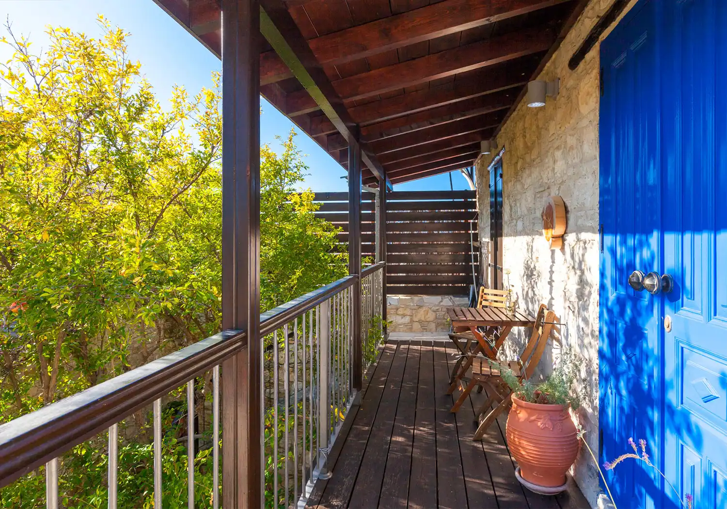 oinoessa-lofou-cyprus-guesthouse-anogio-05