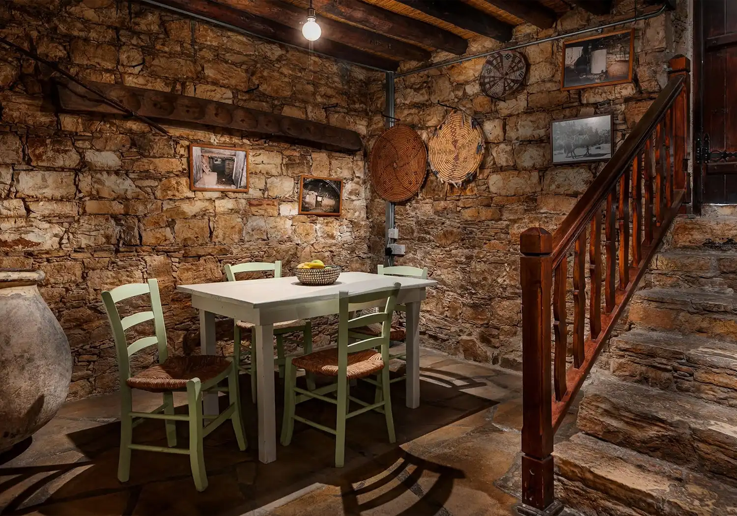 oinoessa-lofou-cyprus-guesthouse-elia-house-04