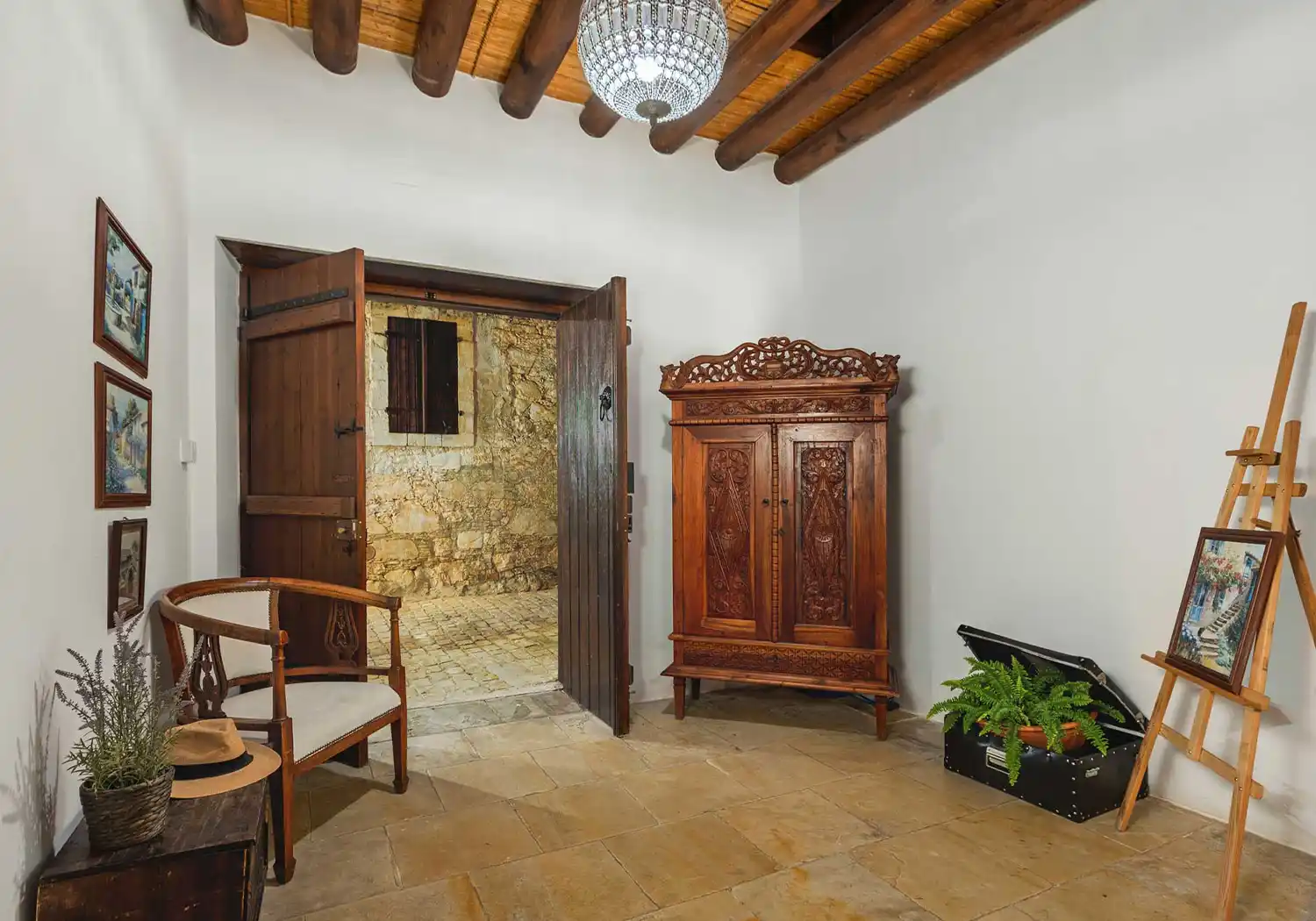 oinoessa-lofou-cyprus-guesthouse-eros-house-03