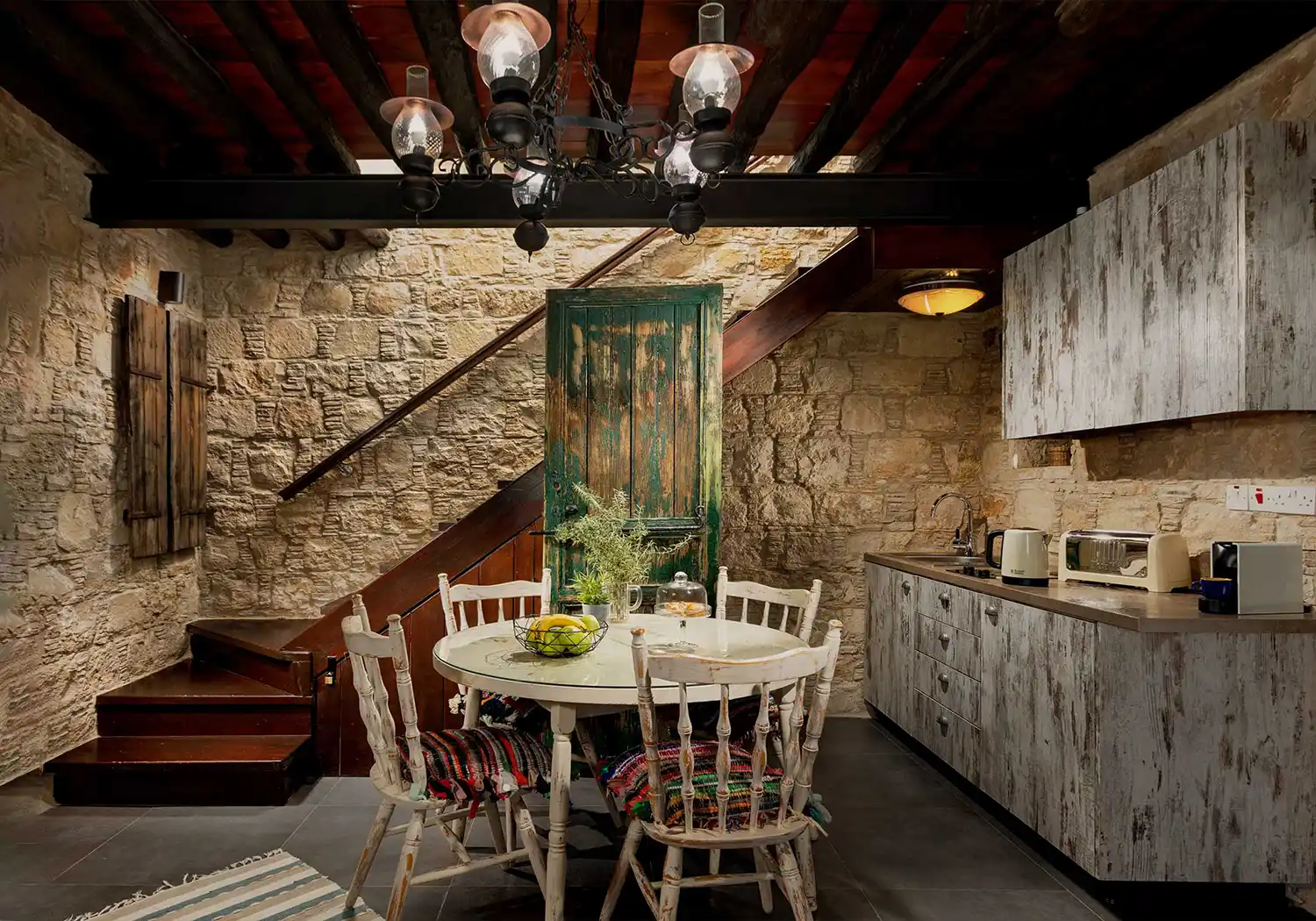 oinoessa-lofou-cyprus-guesthouse-folia-house-03
