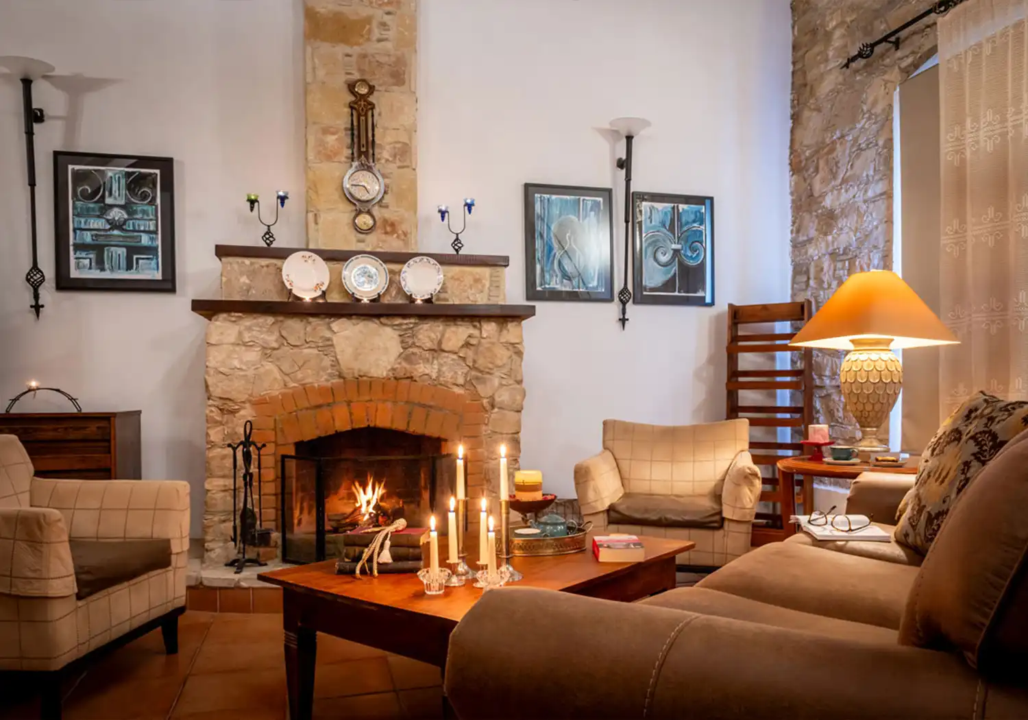 oinoessa-lofou-cyprus-guesthouse-velvet-panorama-house-02