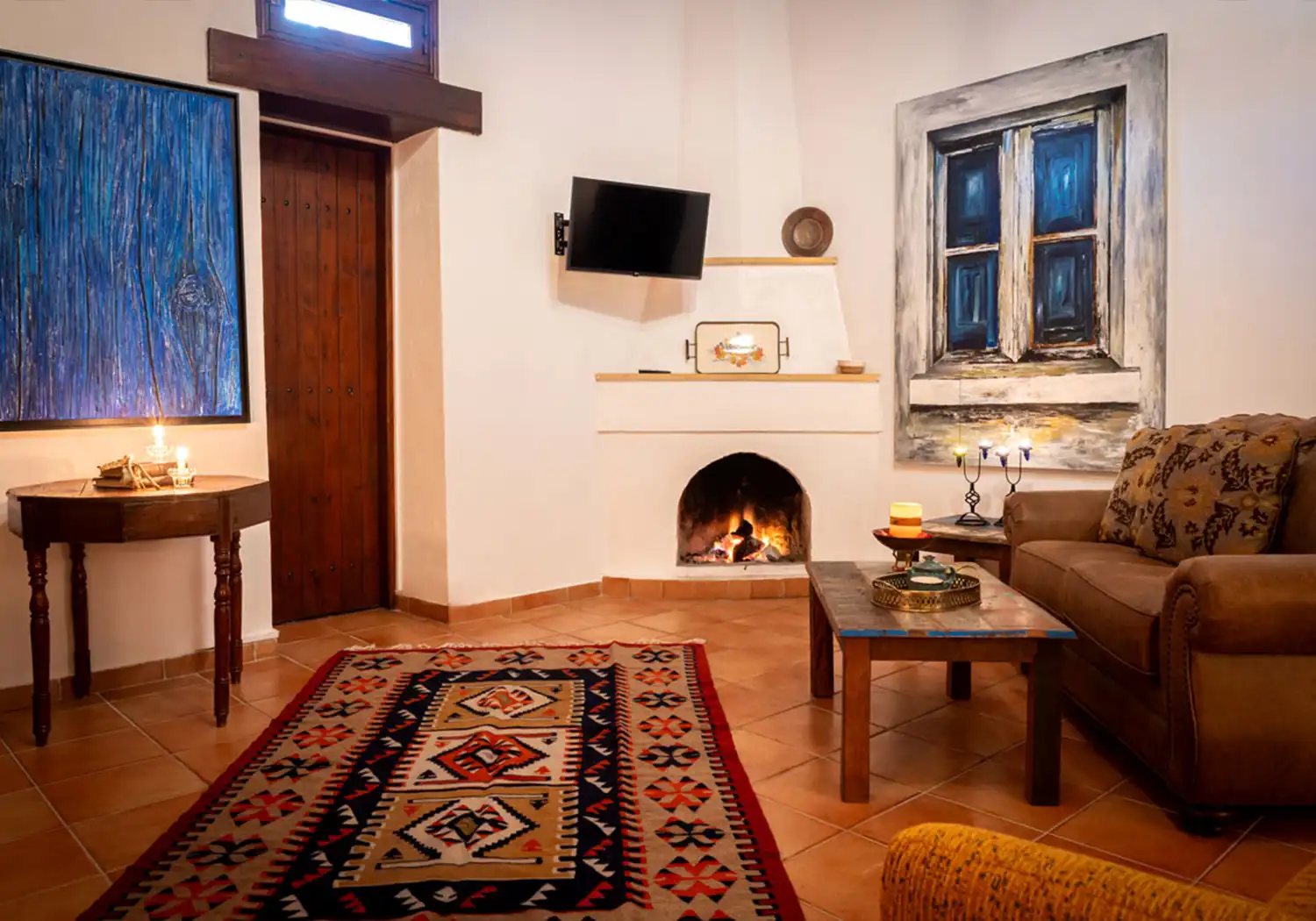 oinoessa-lofou-cyprus-guesthouse-velvet-panorama-house-05