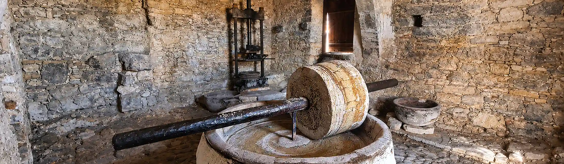 oinoessa-lofou-cyprus-hero-img-activities-history-heritage-olive-mill
